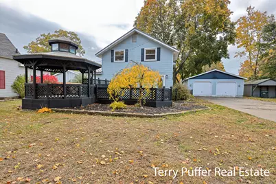 2569 Harding Avenue, Muskegon, MI 49441 - Photo 2