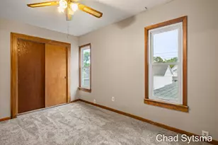 1044 Van Buren Ave NW, Grand Rapids, MI 49504 - Photo 16