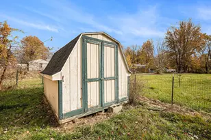 7574 Little Paw Paw Lake Rd, Coloma, MI 49038 - Photo 6