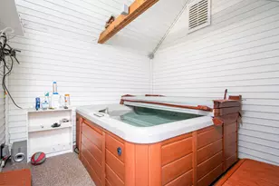 921 E Willoughby Rd, Lansing, MI 48911 - Photo 24