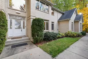 419 River Run Dr, Saint Joseph, MI 49085 - Photo 4