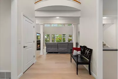 419 River Run Drive, Saint Joseph, MI 49085 - Photo 6