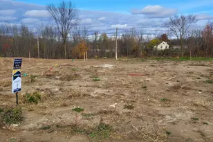 5581 Mammoth Dr SE, Caledonia, MI 49316 - Photo 2