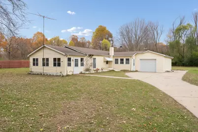 202 Overton Street, Battle Creek, MI 49014 - Photo 1