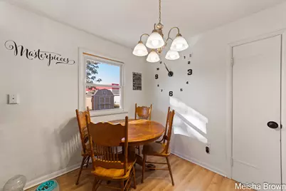 655 E Ellis Road, Norton Shores, MI 49441 - Photo 14