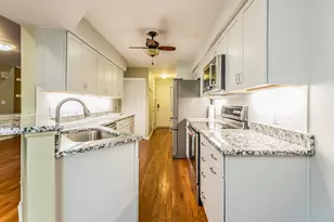 2434 Mulberry Ct, Ann Arbor, MI 48104 - Photo 8