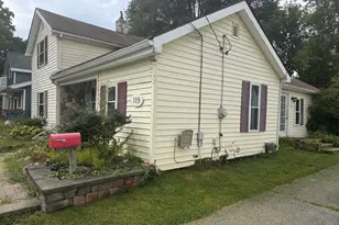 109 2nd St, Holly, MI 48442 - Photo 2