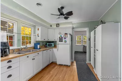 209 Rex Avenue, Spring Lake, MI 49456 - Photo 10