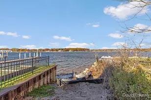 209 Rex Ave, Spring Lake, MI 49456 - Photo 8