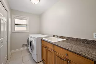 50247 Cheltenham Dr, Macomb, MI 48044 - Photo 54