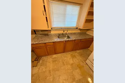 11375 Roxbury Street, Detroit, MI 48224 - Photo 6