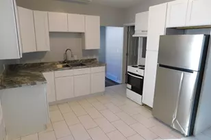 607 Kosciusko St, Manistee, MI 49660 - Photo 8