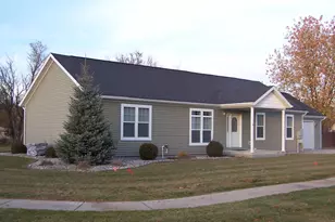 22 Lynn Ct, Coldwater, MI 49036 - Photo 1