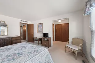 6222 Pepper Hill St, West Bloomfield, MI 48322 - Photo 14