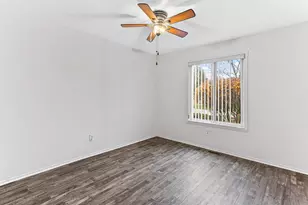 37176 Condor Ct Ct, Westland, MI 48185 - Photo 16