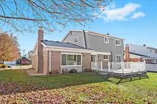 9469 Baywood Dr, Plymouth, MI 48170 - Photo 32