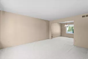 9469 Baywood Dr, Plymouth, MI 48170 - Photo 6