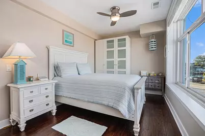 259 Kalamazoo Street #4, South Haven, MI 49090 - Photo 8