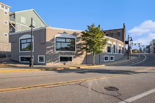 259 Kalamazoo St, South Haven, MI 49090 - Photo 28