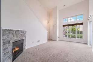 8104 Addington Dr, Commerce Township, MI 48390 - Photo 2