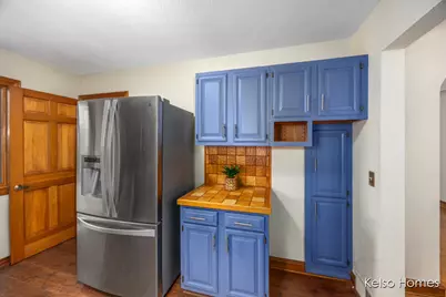 2818 Edgewood Avenue NE, Grand Rapids, MI 49505 - Photo 10