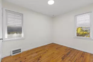 18700 McCormick St, Detroit, MI 48224 - Photo 10