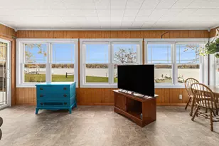 7150 Greenes Dr, Jackson, MI 49201 - Photo 8