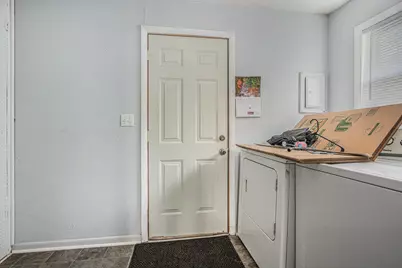 1360 Whitney Avenue, Benton Harbor, MI 49022 - Photo 12