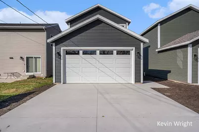 213 Merrill Avenue, Muskegon, MI 49441 - Photo 2