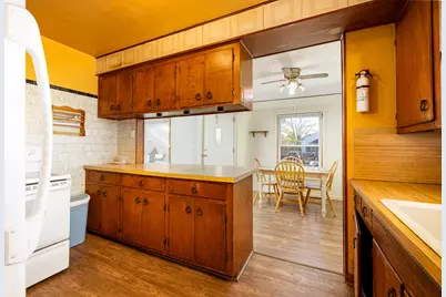 1042 Champaign Road, Lincoln Park, MI 48146 - Photo 8