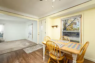 1042 Champaign Rd, Lincoln Park, MI 48146 - Photo 4