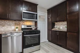 3935 Grape Ave NE, Grand Rapids, MI 49525 - Photo 10
