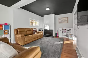 131 N Church St, Climax, MI 49034 - Photo 6