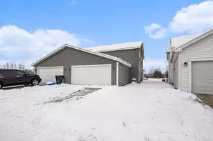 834 Winchester St, Holland, MI 49423 - Photo 26