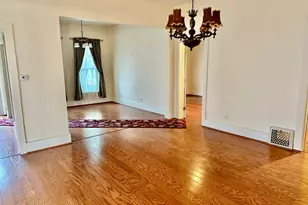 307 N Ferry St, Ludington, MI 49431 - Photo 12