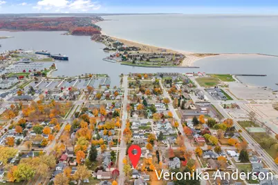 307 N Ferry Street, Ludington, MI 49431 - Photo 38
