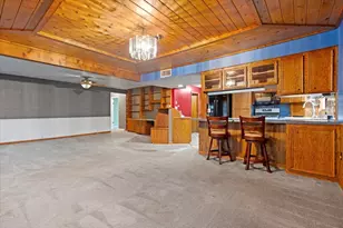 202 S Clay St, Newaygo, MI 49337 - Photo 8