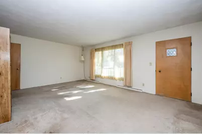 2781 N Trail Lane, Saint Joseph, MI 49085 - Photo 4