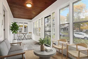 316 Beulah St SE, Grand Rapids, MI 49507 - Photo 2