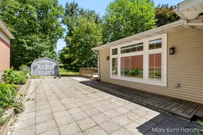 6662 Buttrick Avenue SE, Alto, MI 49302 - Photo 38