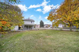 920 Wildwood Ave, Jackson, MI 49202 - Photo 30