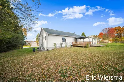 7635 Hessler Drive NE, Rockford, MI 49341 - Photo 24
