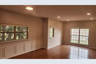 1574 Kessler Avenue, Keego Harbor, MI 48320 - Photo 4