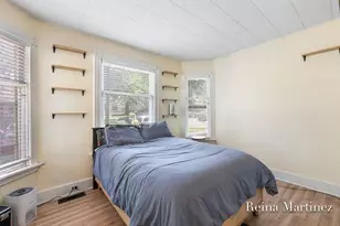 943 Prospect Ave NE, Grand Rapids, MI 49503 - Photo 2