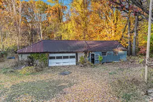 321 E Bertrand Rd, Niles, MI 49120 - Photo 1