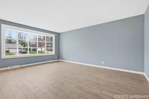 2538 Berwyck Rd SE, Grand Rapids, MI 49506 - Photo 8