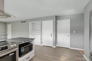 2538 Berwyck Rd SE, Grand Rapids, MI 49506 - Photo 6