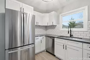 2538 Berwyck Rd SE, Grand Rapids, MI 49506 - Photo 14