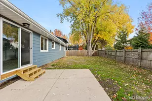 2538 Berwyck Rd SE, Grand Rapids, MI 49506 - Photo 28