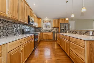 702 S Oak St, Buchanan, MI 49107 - Photo 8